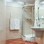 Hotel Konin קונין