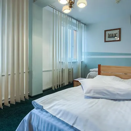 Hotel Konin كونين