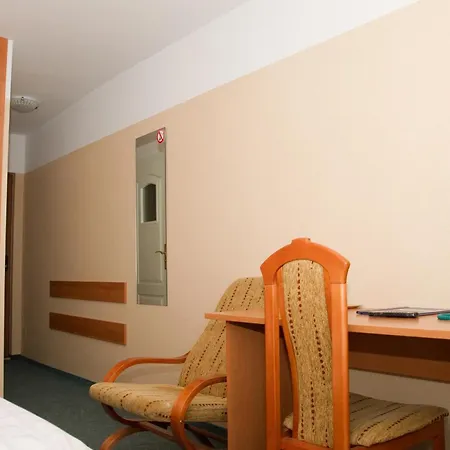 فندق Hotel Konin كونين