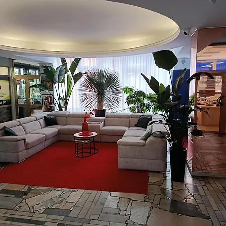 Hotel Konin מלון קונין