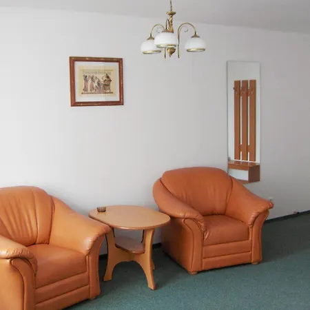 Hotel Konin 3* Конін