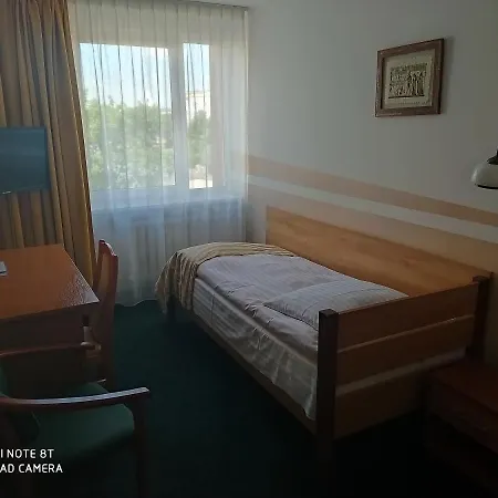Hotel Konin 3*